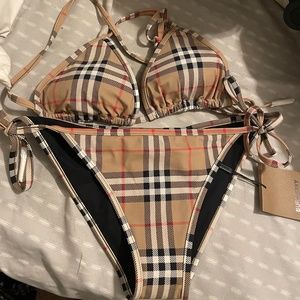 Burberry bikini